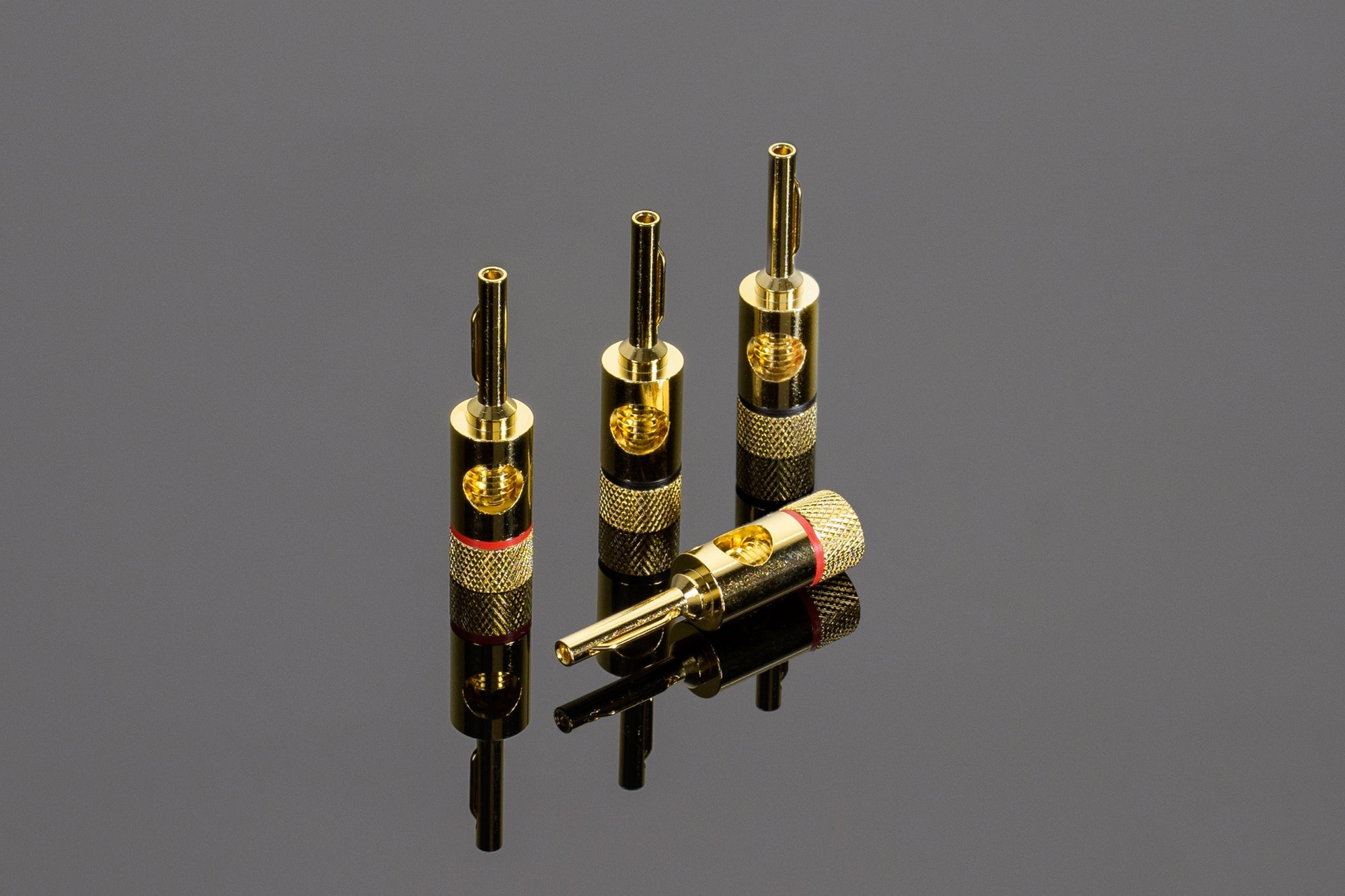 Devinal Gold-plated RCA to XLR Adapter - AV Luxury Group